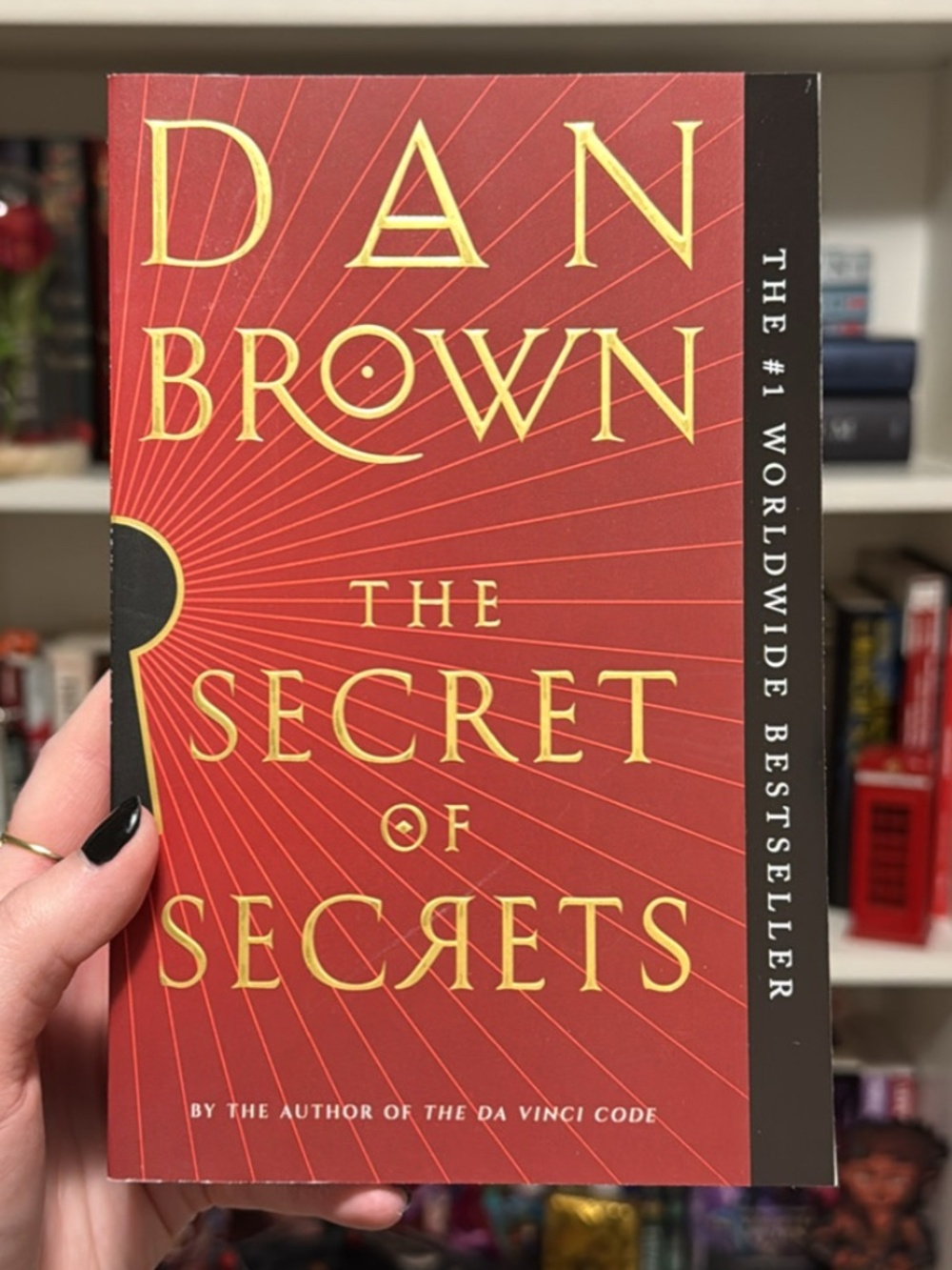 Mystery Book: Secret of Secrets by Dan Brown